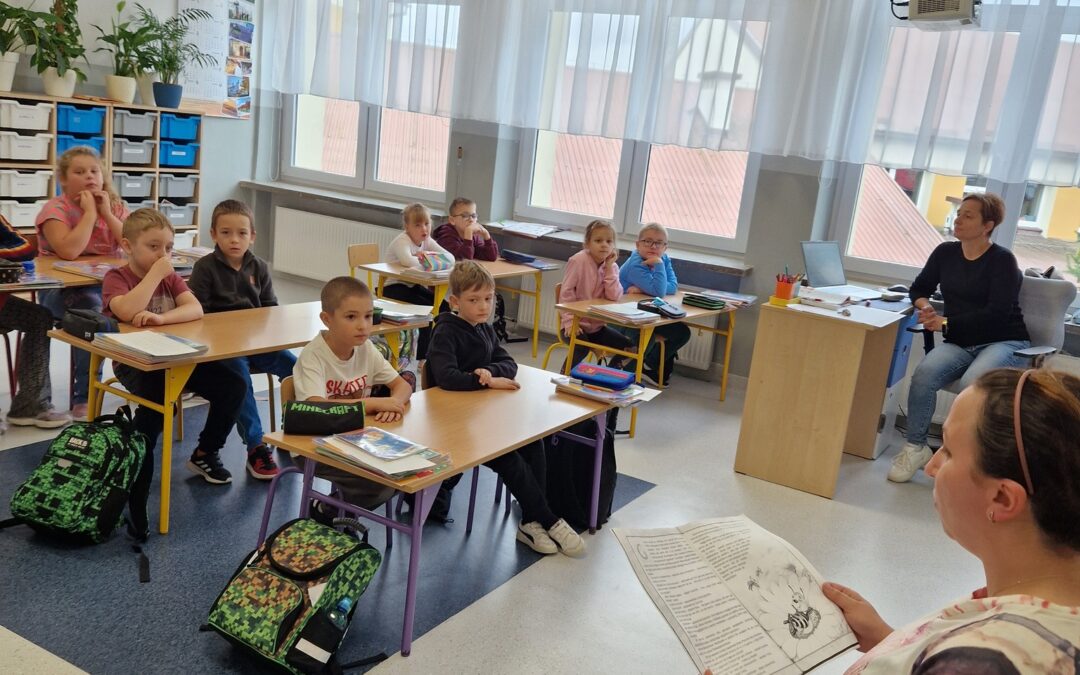 Dzień Głośnego Czytania w klasach młodszych