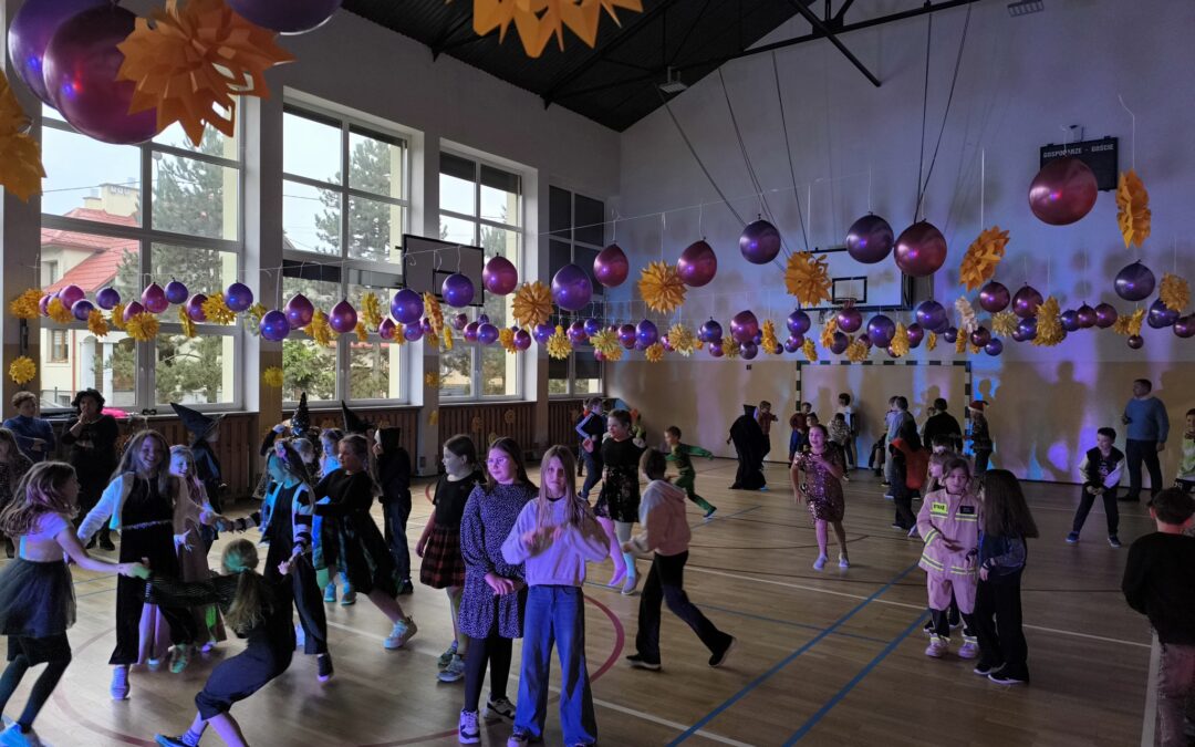 Zabawa andrzejkowa 2025